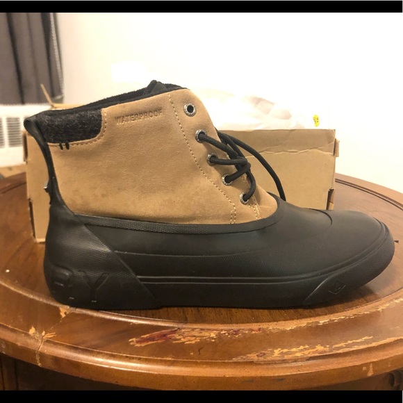 sperry icebreaker boot